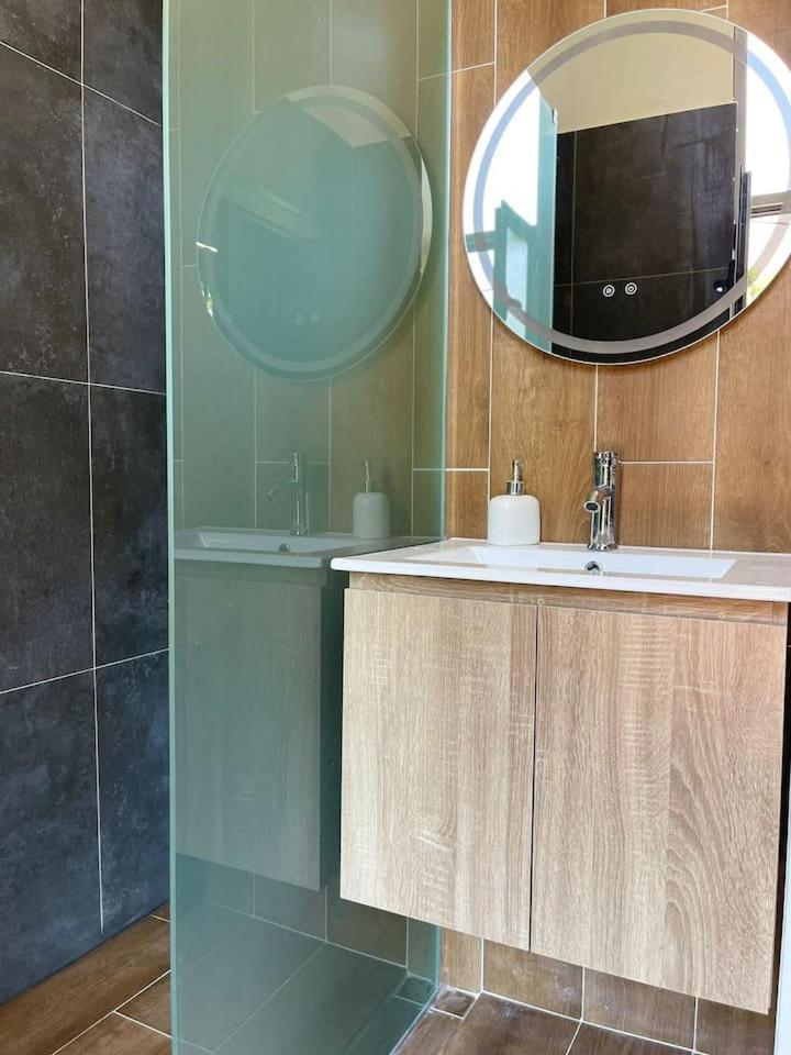 Central Charming Studio Old Town Durrës 外观 照片