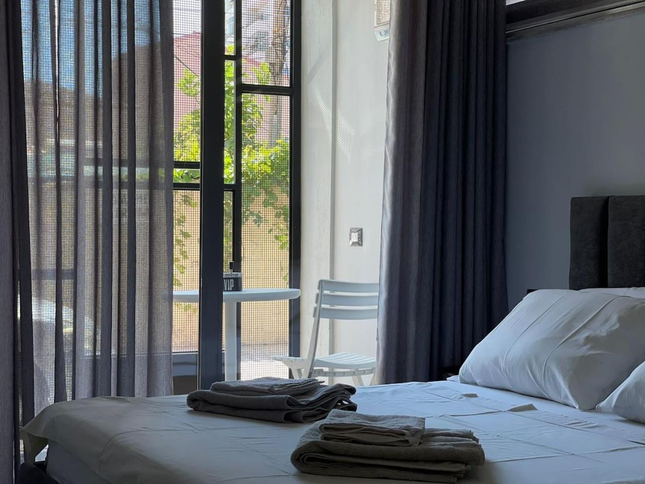 Central Charming Studio Old Town Durrës 外观 照片
